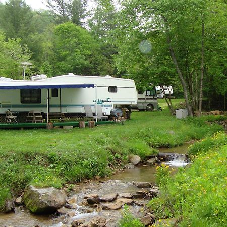 Dark Ridge Hideout Hotel Elk Park Bagian luar foto